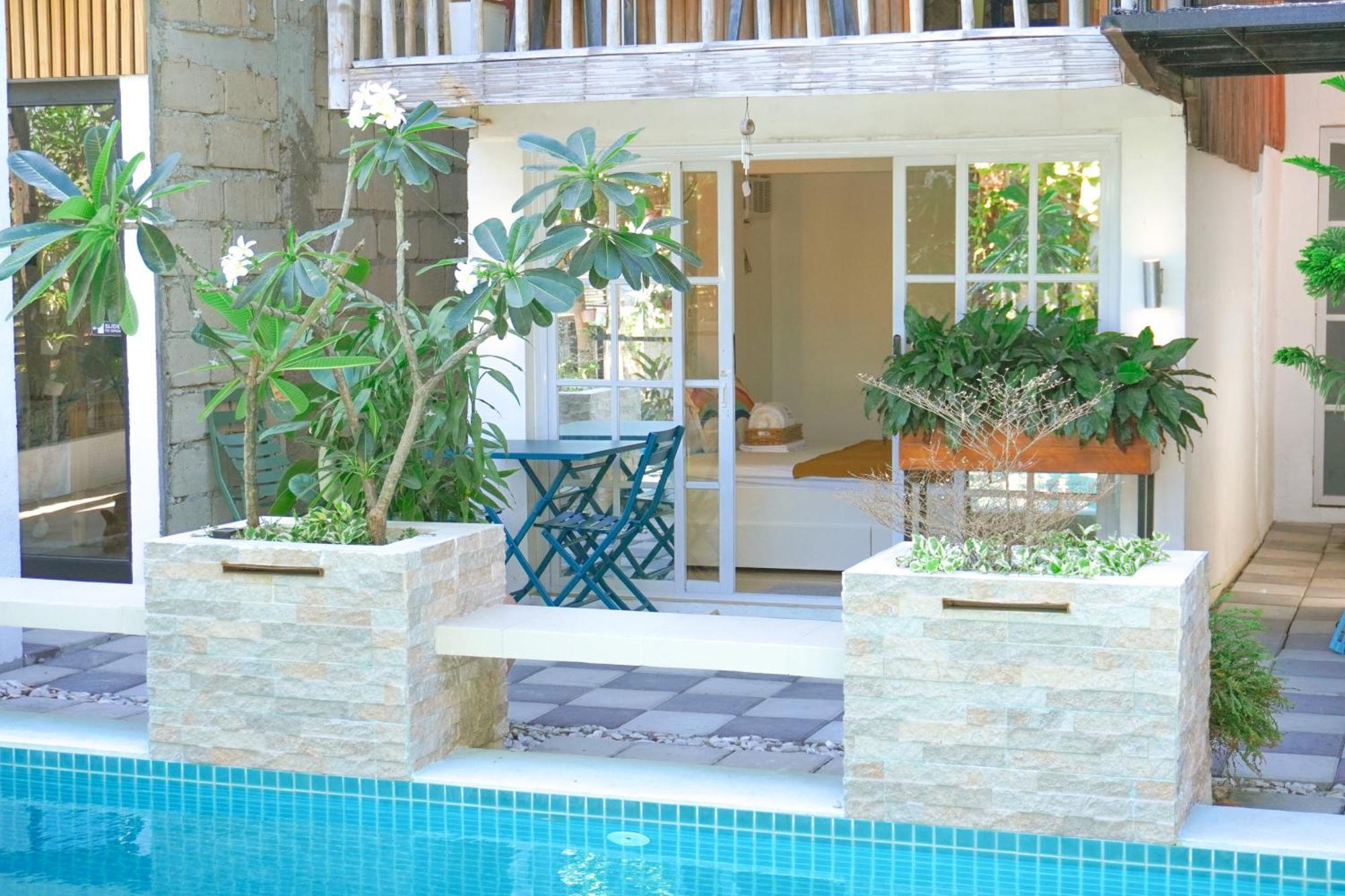 Urban Oasis Resort, Tarlac Tarlac City Exterior foto